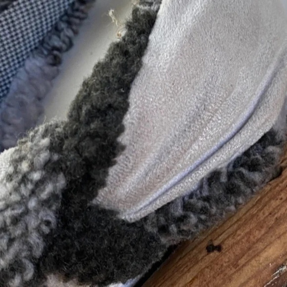 Anthropologie Plaid Sherpa-Trimmed Knotted Headband - Picture 4 of 4